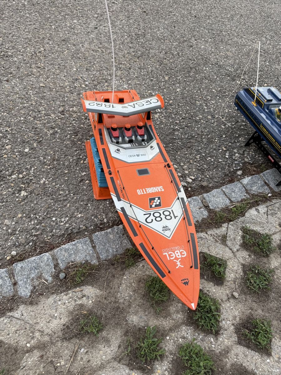Modellismo RC: Speedboot Cesa 1882 – Difettoso da Balsthal venduto da ramr8 3