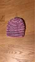 Handgestrickte, warme Wintermuetze gr. 62 in Lila und Rosa