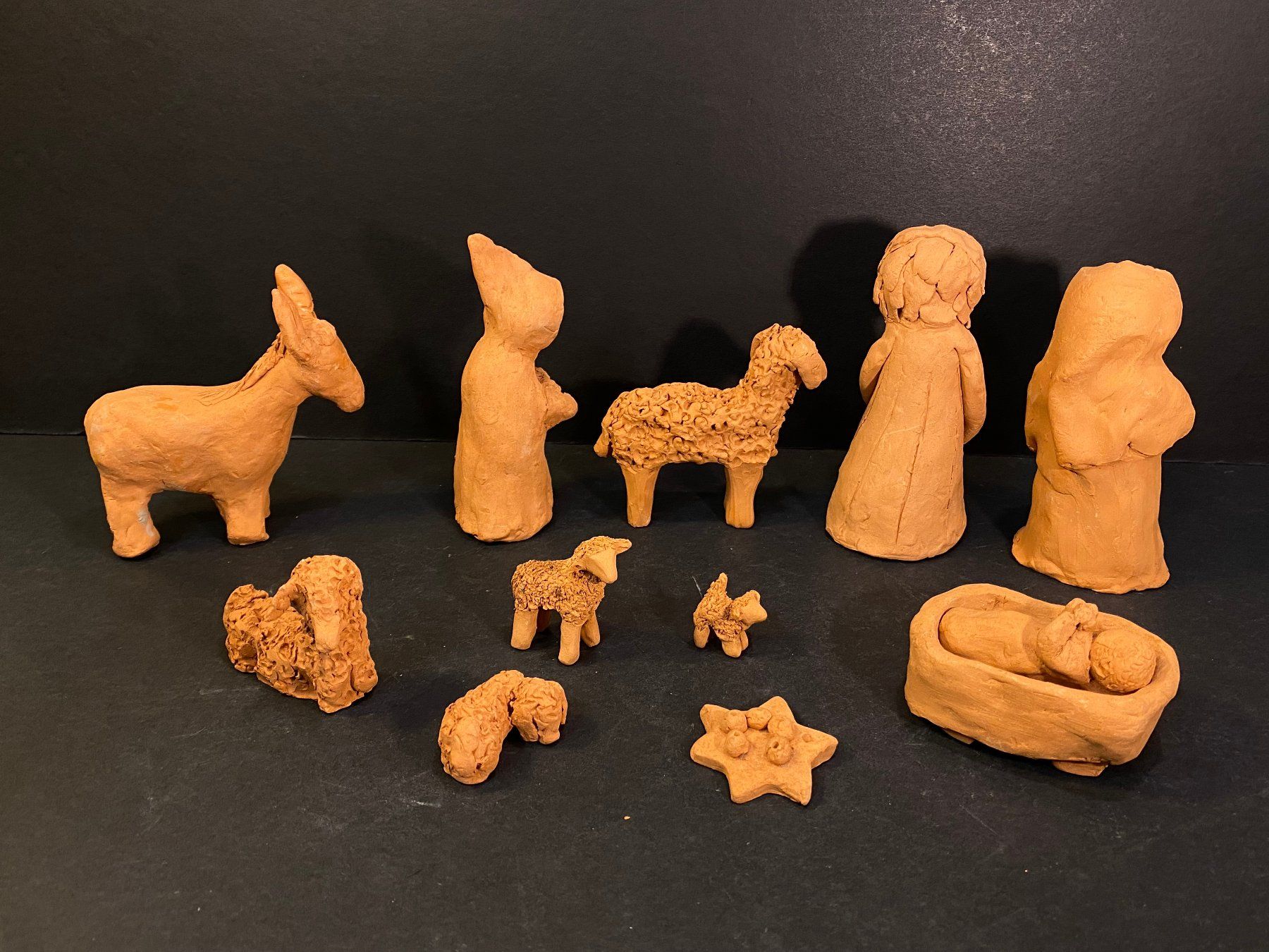 Statuette: Vintage 11 Krippefiguren aus Ton – Usato da Schaffhausen venduto da VintageCity 9