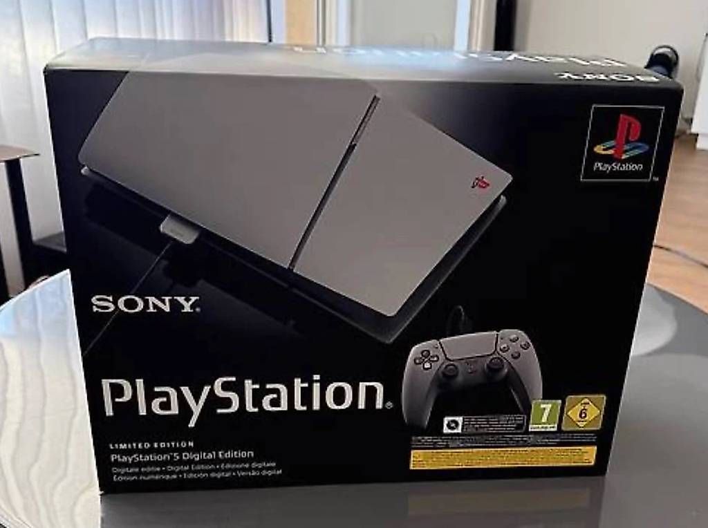 Console: PlayStation 5 Digital Edition 30th Anniversary – Usato da Neuhausen am Rheinfall venduto da dor_gd7h 1