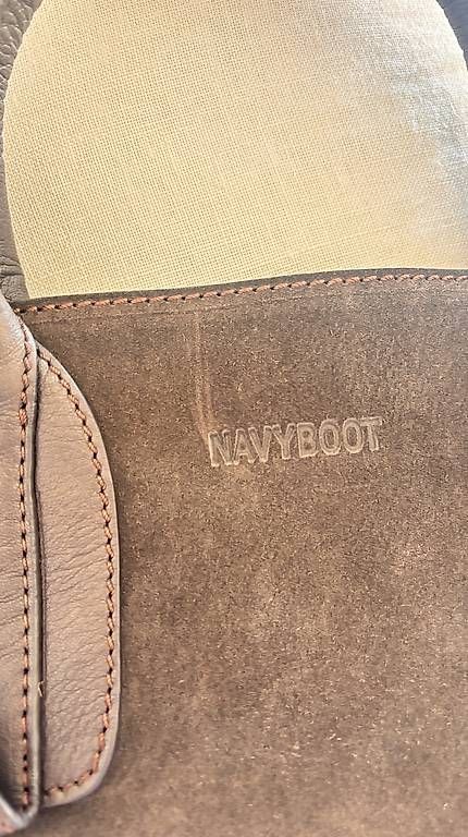 Taschen für Damen: NAVYBOOT VELOURSLEDER-TASCHE DUNKELBRAUN  – Neu und originalverpackt aus Zürich von sus_97pd 2