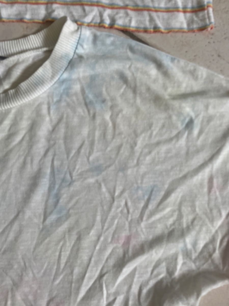 Primark T-shirt: 2 süsse Crop Tops Primark Grösse L – Usato da Obergerlafingen venduto da cabo4 1