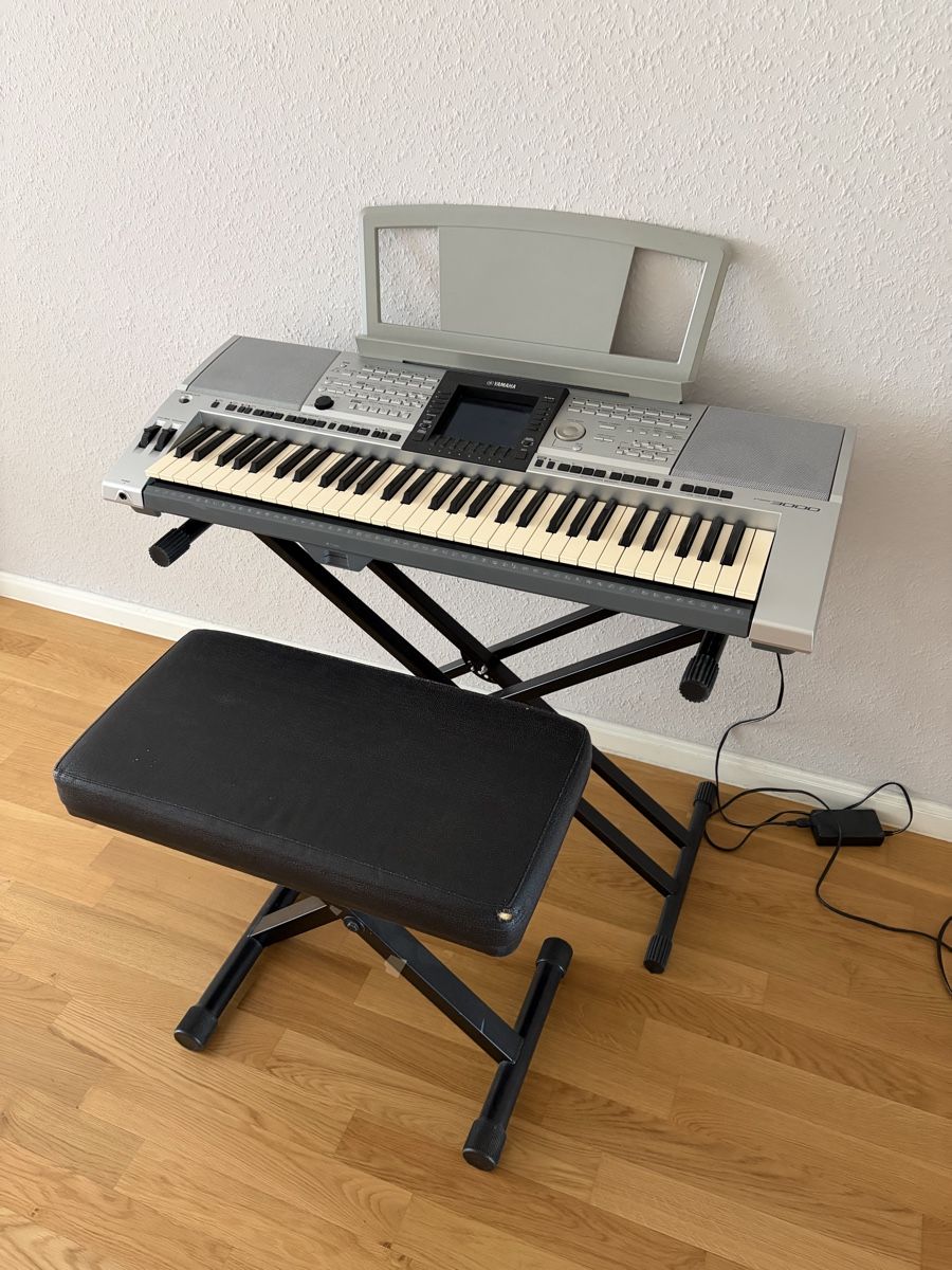 Yamaha Strumenti musicali: Yamaha PSR 3000 – Usato da Therwil venduto da Mrleenii