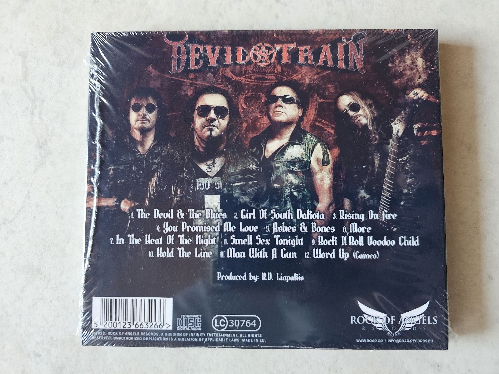 CDs: Devil's Train  -  Ashes & Bones  /  Fabrikneu – Neuf avec emballage d'origine à Schneisingen par backstore24 1