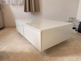 Couchtisch weiss mit 4 Schubladen guter Zustand