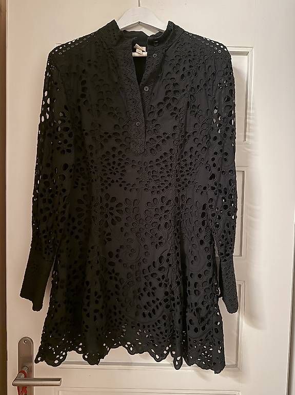 Kleider: H&M – Gebraucht aus Zürich von ram_9k9v
