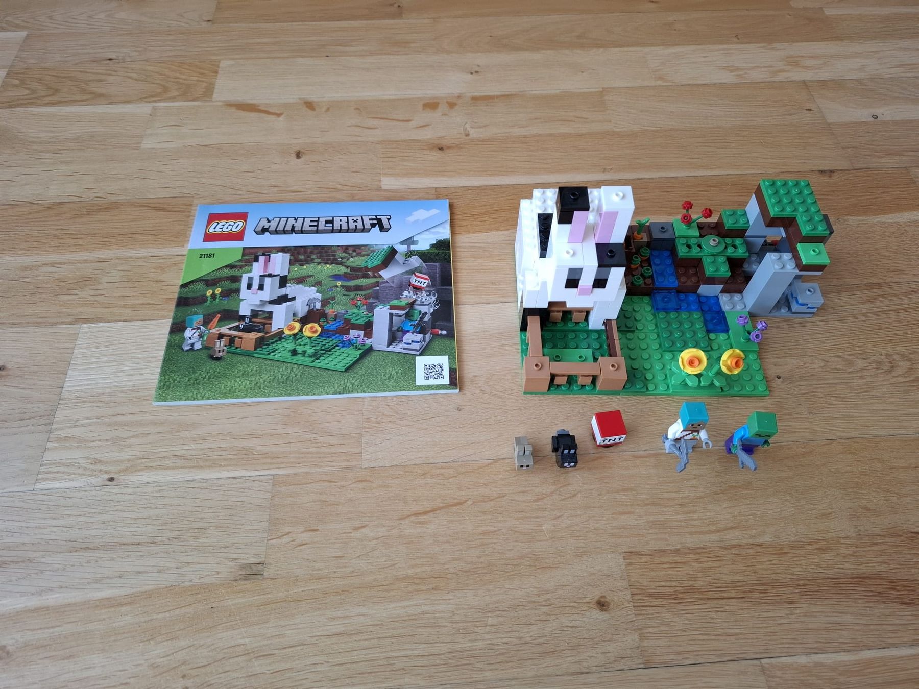 Lego Kit di costruzioni: Lego Mincraft 21181 Le ranch lapin. – Usato da Plan-les-Ouates venduto da lartisan-aviateur