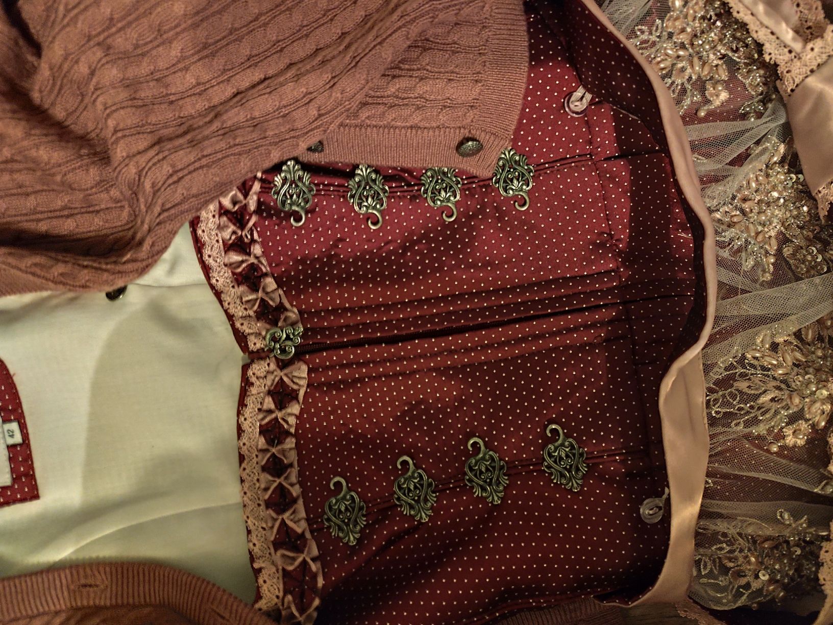 Vestiti: Dirndl MarJo Glow Collection mit Strickjacke  – Nuovo (secondo la descrizione) da Ramsen venduto da con_2ymg 2