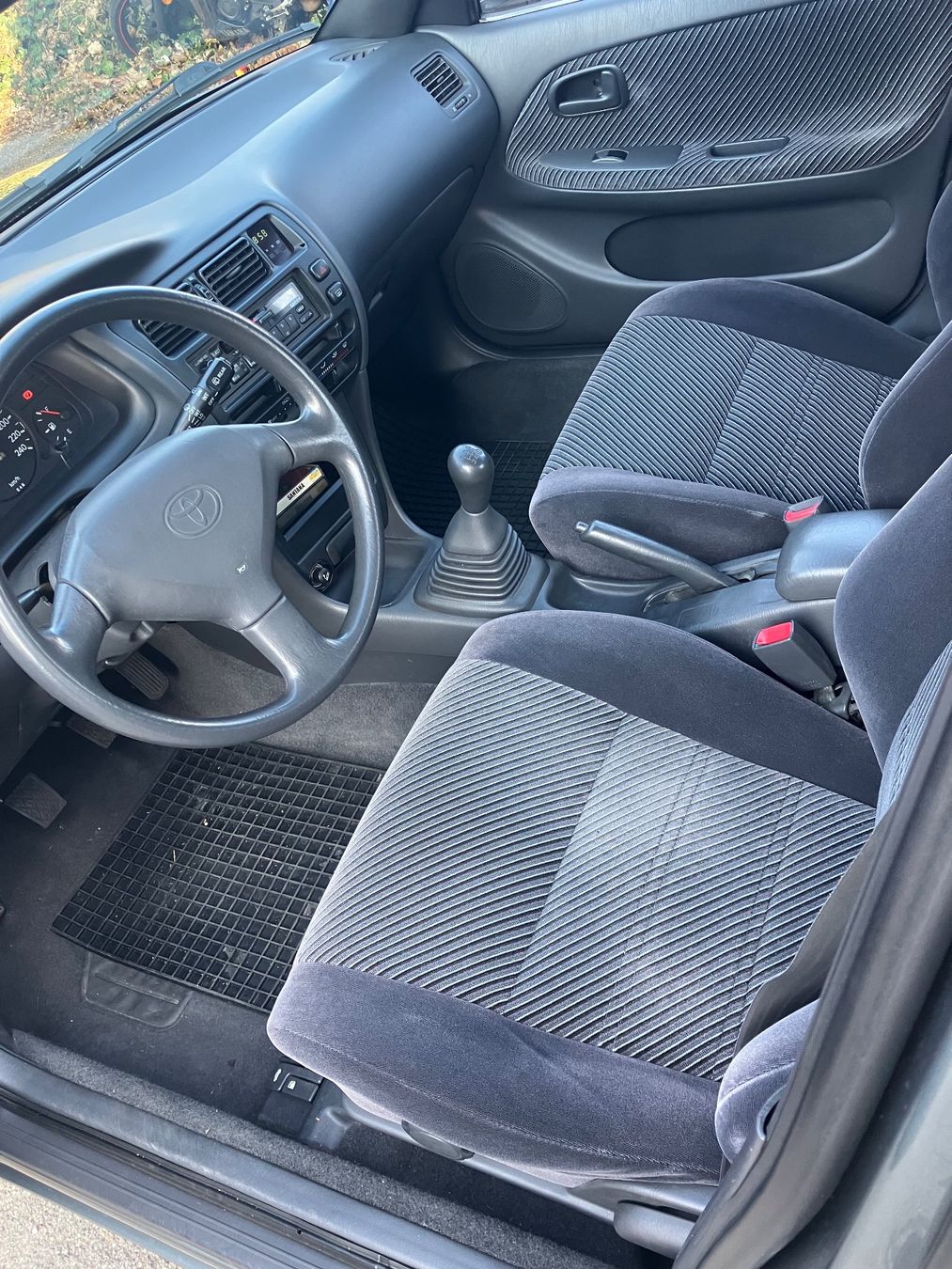 Toyota Autos: Toyota Corolla 1.6, 1993, Veteran – Gebraucht aus Zürich von verudela 5