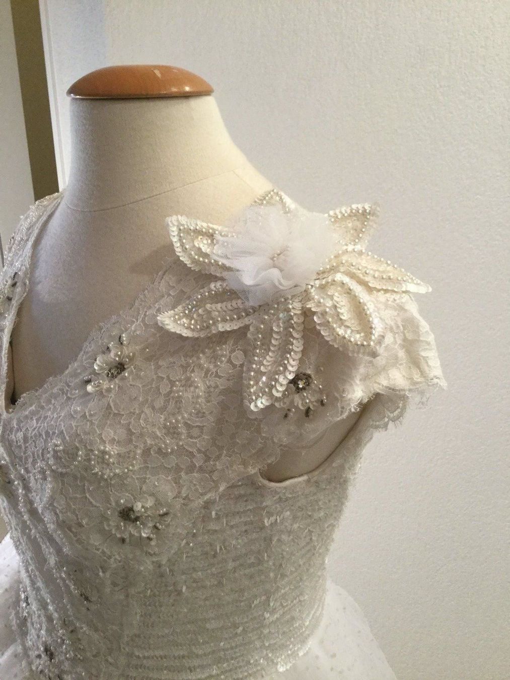 Vestiti: Hochzeitskleid Brautkleid – Usato da Winterthur venduto da Raffi41 2