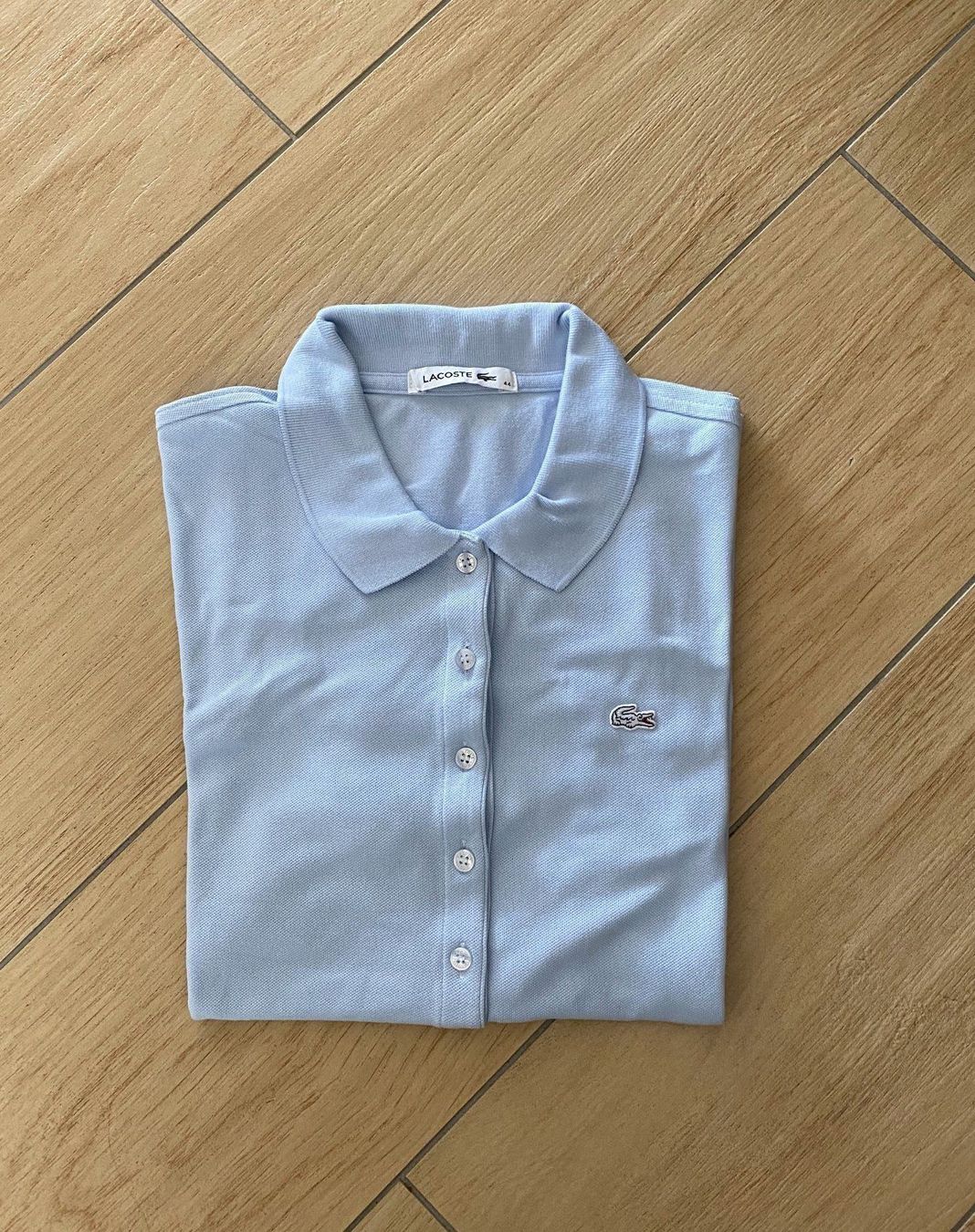 Lacoste Magliette Polo: Polo LACOSTE bleu clair – Nuovo (secondo la descrizione) da La conversion venduto da Repio