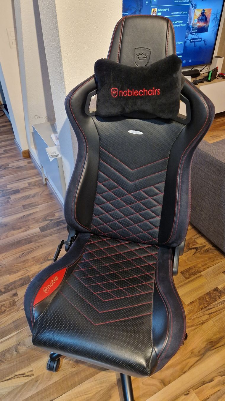 Noblechairs Sedie: Noblechairs Epic – Usato da Schwarzenegg venduto da hamsta93