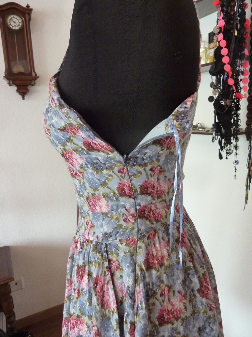 Nafnaf Kleider: leichtes Sommerkleid 34 Naf Naf – Gebraucht aus Waldstatt von Kananaskis1 6