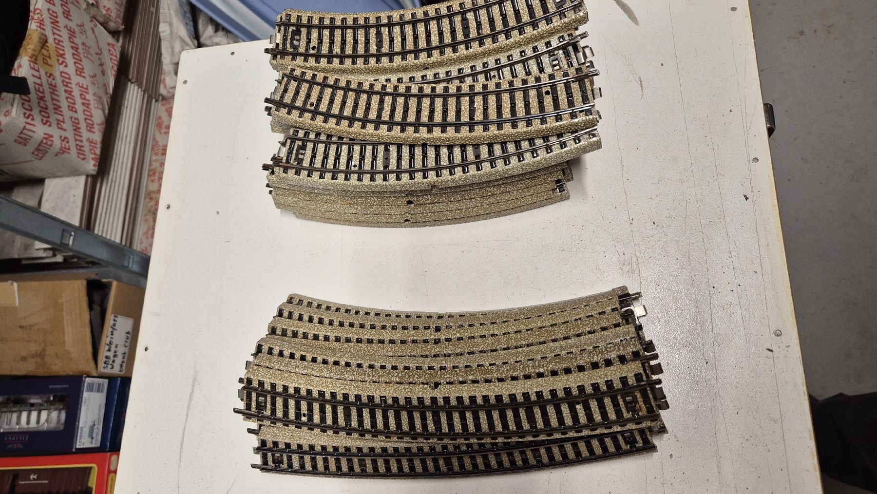 Märklin Modellini di ferrovie: Märklin M- Geleise, Flugrost  – Difettoso da Wangen SZ venduto da Dnepr2 6