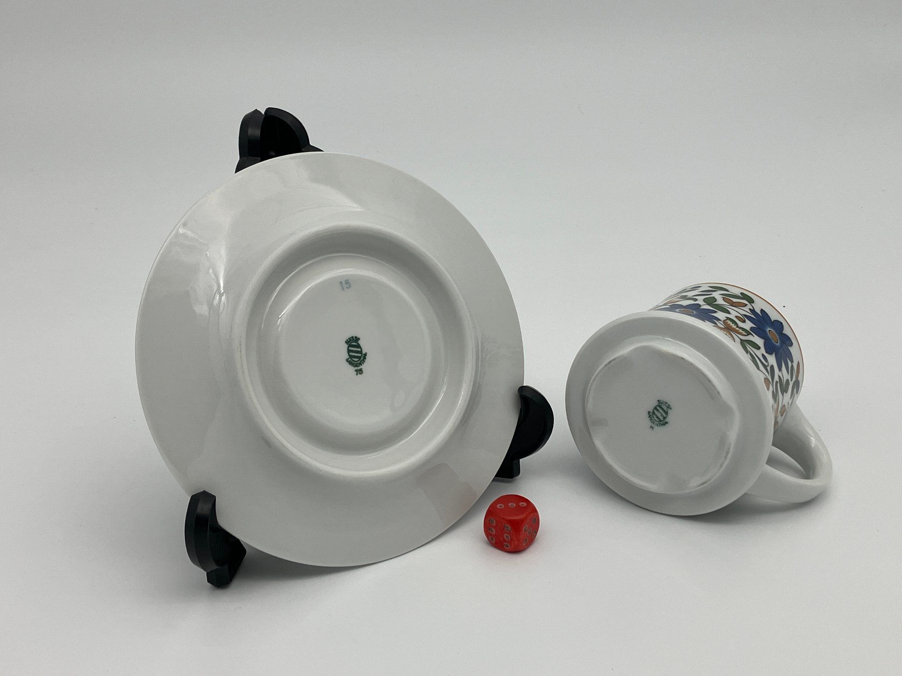 Geschirrsets: Langenthal Kaffeeservice stylisches Blumendesign 1970er – Gebraucht aus Uttigen von I_like 6