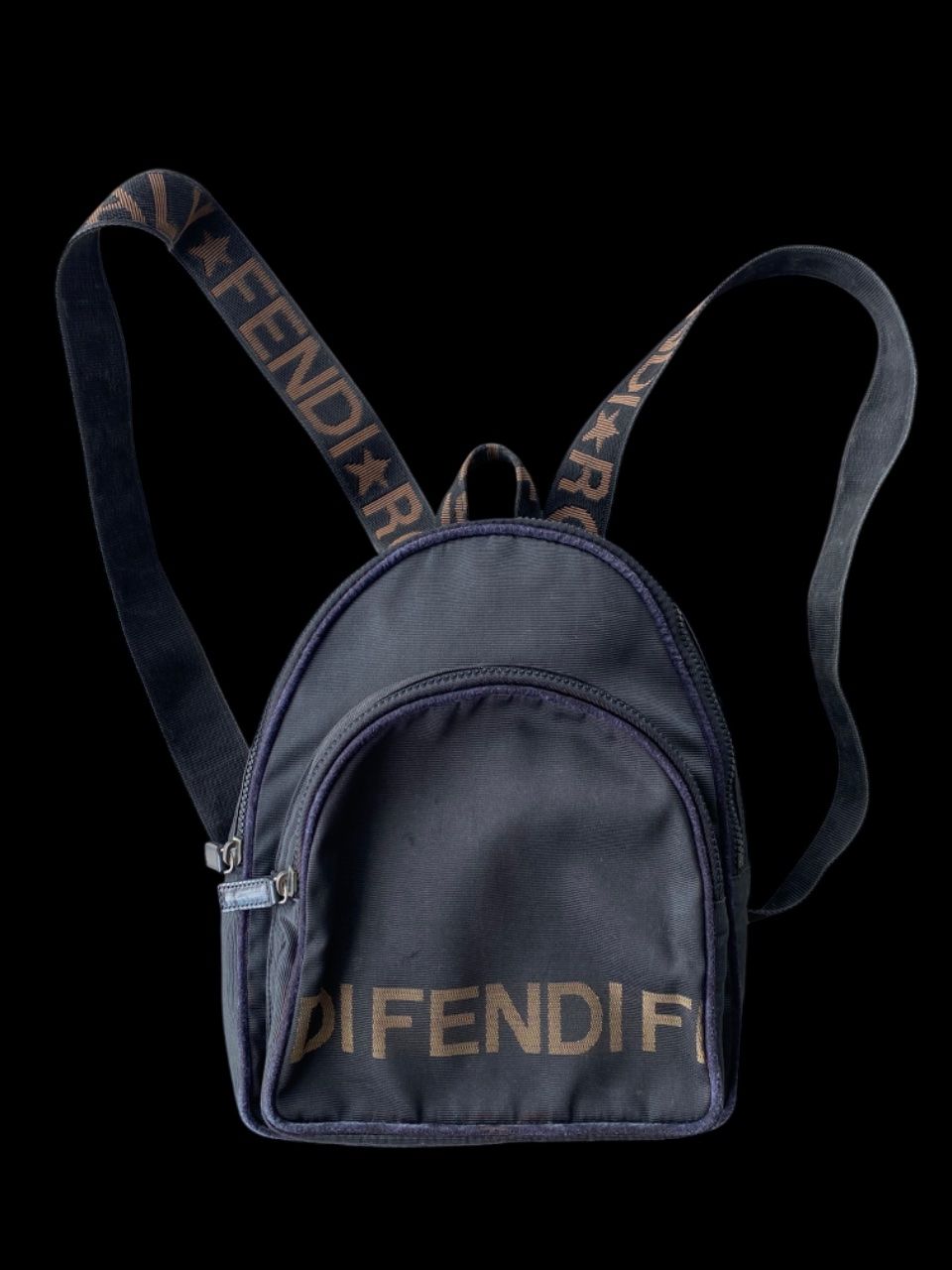 Fendi Taschen für Damen: Fendi Zucca Schwarz Vintage Rücksack – Gebraucht aus niederbipp von Esbenz