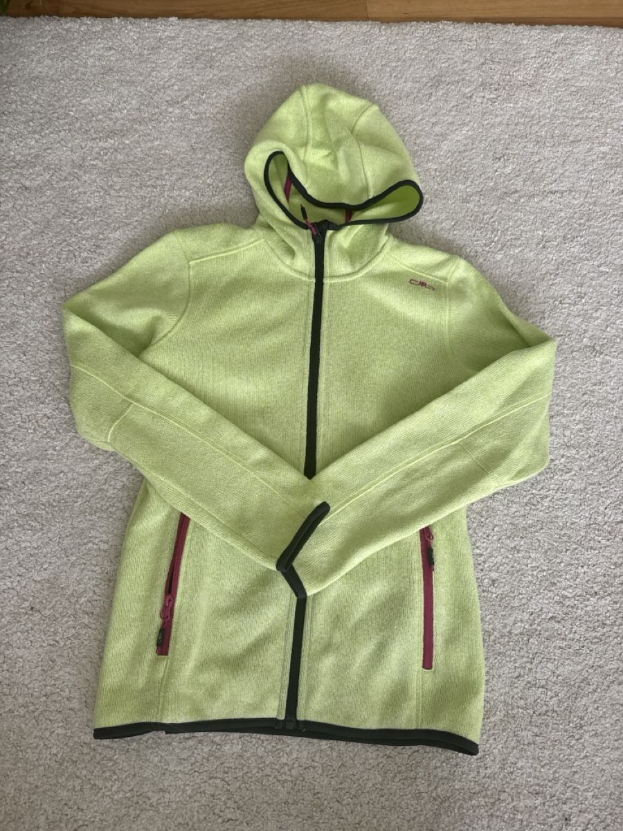 CMP Vestes: CMP grünes Jäckchen – Neuf (Voir description) à St. Niklausen LU par car_2562