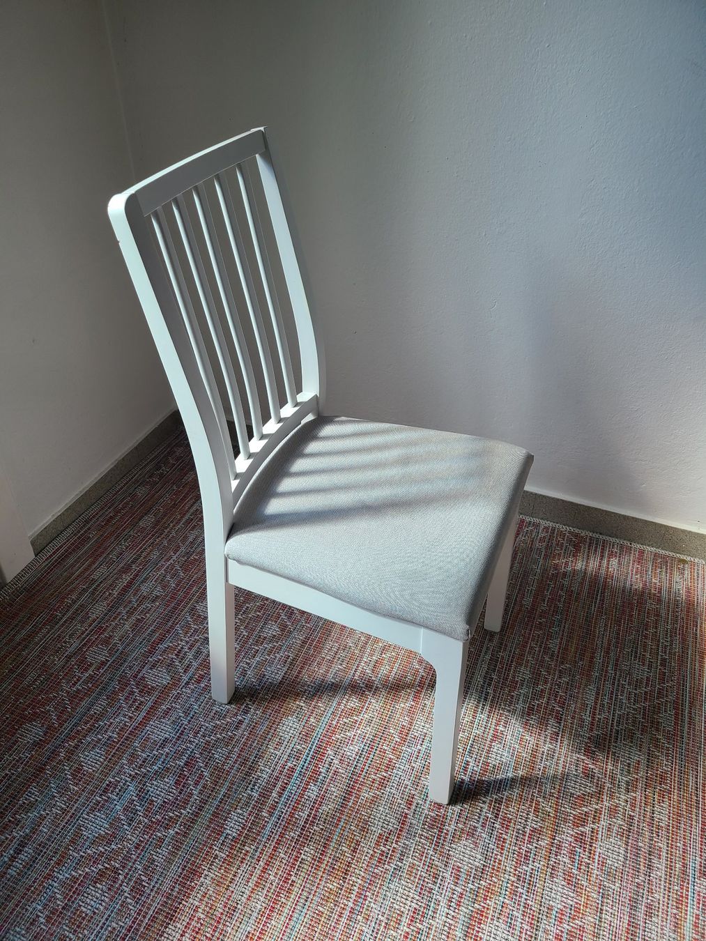 Ikea Sedie: Esszimmerstuhl weiss Stoffbezug – Usato da Bern venduto da chl_tyy7