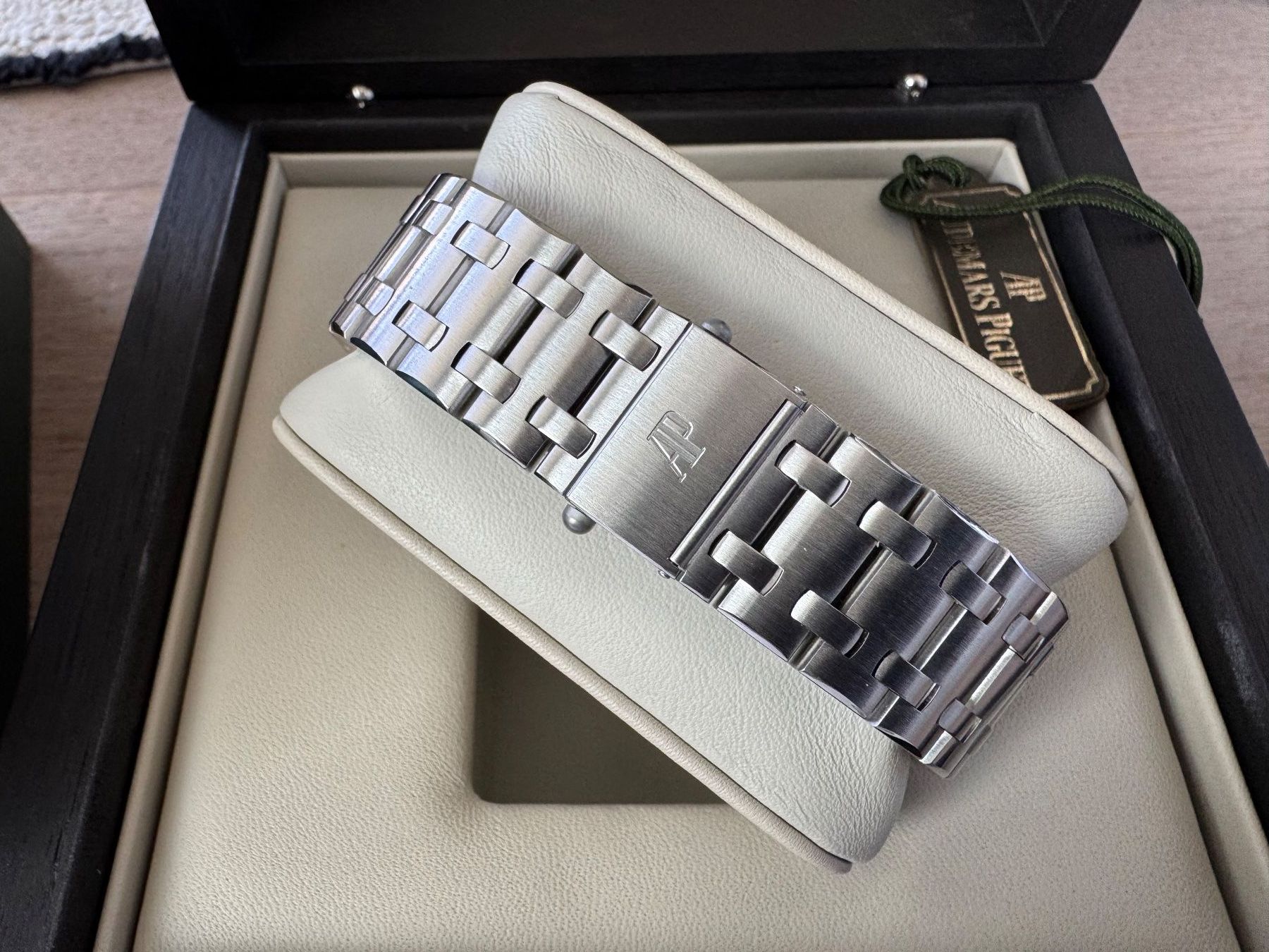 Audemars Piguet Orologi: Audemars Piguet Royal Oak Offshore Ref. 25721ST - BLAU – Usato da Wettswil venduto da ZmZmZ 2