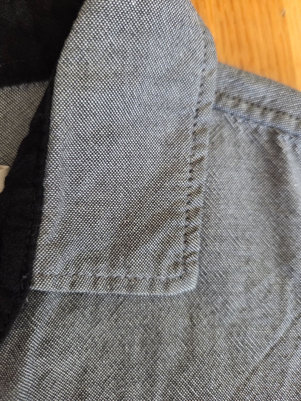H&M Chemises, T-shirts & Polos: Hemd Gr 146 H&M – D'occasion à Port par Darialina 3