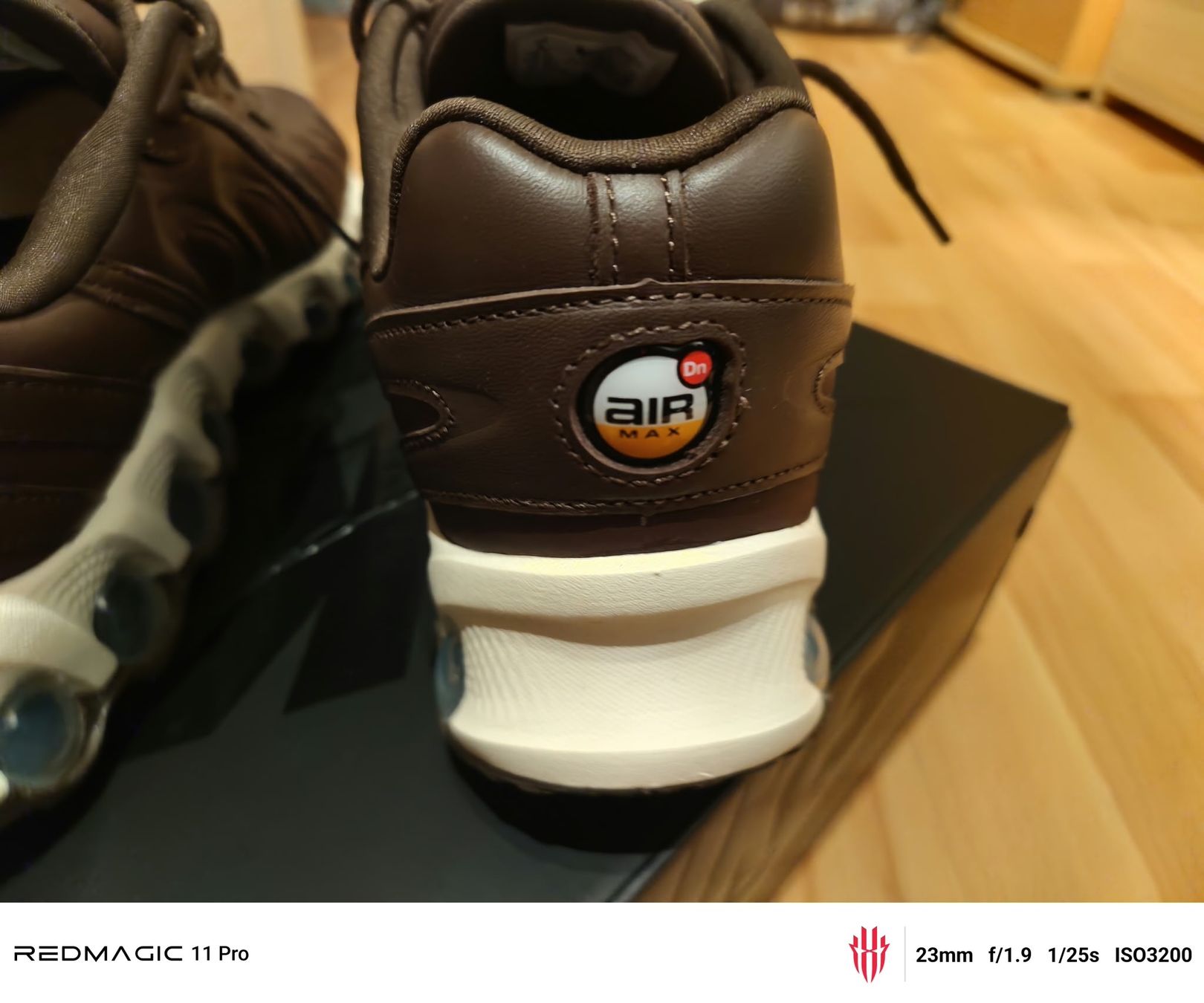 Nike Air Max Dn8 LTR SP Baroque Brown Grösse 41 neu (Neuf avec ...