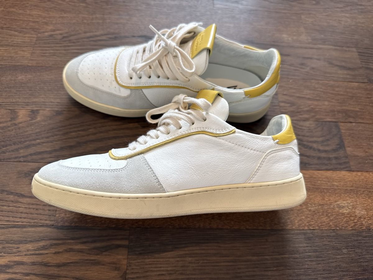 Stuart Weitzman Chaussures femmes: STUART WEITZMAN Sneaker SW Derby Grösse 37 – D'occasion à Adliswil par mun_k9pf 2