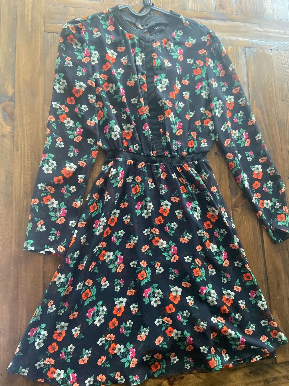 Maje Vestiti: KLEID MAJE – Nuovo e nell'imballaggio originale da Büren an der Aare venduto da epe_5bpx