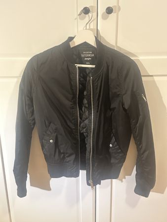 Jennyfer Bomberjacke