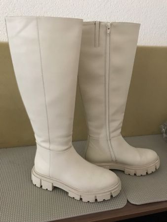 Beige Stiefel Plateau Gr. 38 Herbst Winter Schuhe Trend