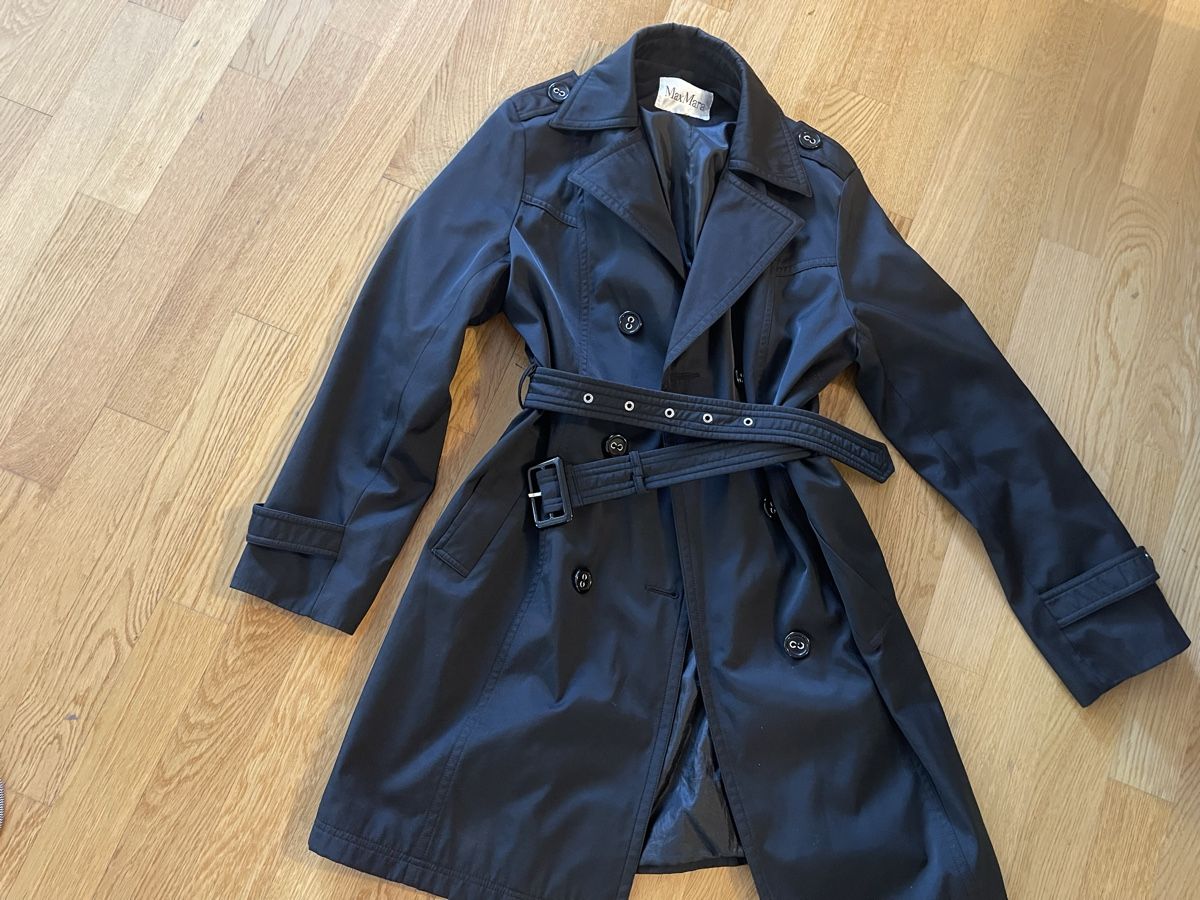 Max Mara Cappotti: Trenchcoat MaxMara - Schwarzer Trenchcoat - Grösse 40 – Usato da Rüschlikon venduto da leo_mwz2