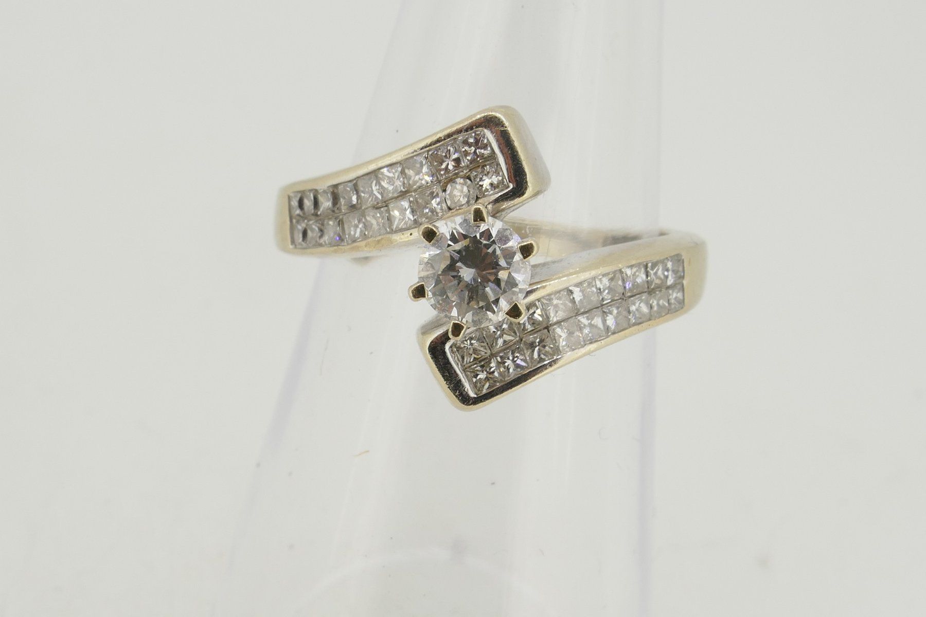 Anelli: edler Brillant Ring 14 Karat 4,2 gr. Ringgröße 51,5 – Usato da Schaffhausen venduto da swisswatches-andmore 1