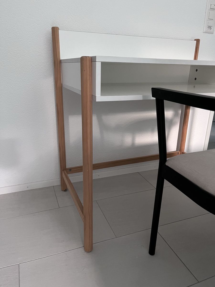 Schreibtische: Kinder Schreibtisch – Gebraucht aus Richterswil von vvelin 3