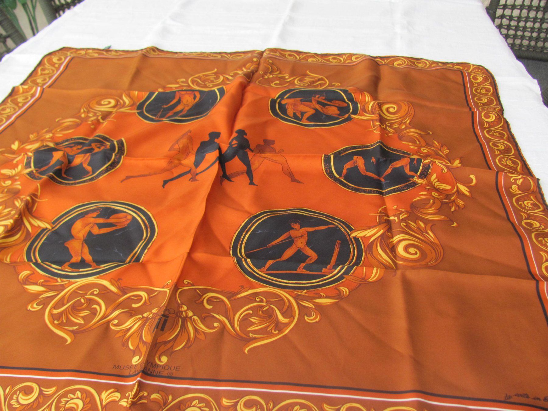 Ensoie Foulard & Sciarpe: Foulard en soie twill – Nuovo (secondo la descrizione) da Vétroz venduto da magnolia5