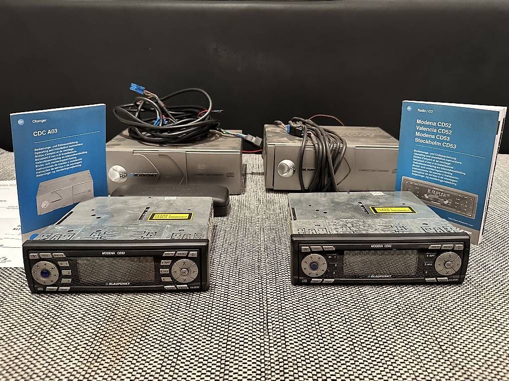 Blaupunkt Radios: Blaupunkt SET 2x "Classic" – D'occasion à Glis par hondi86