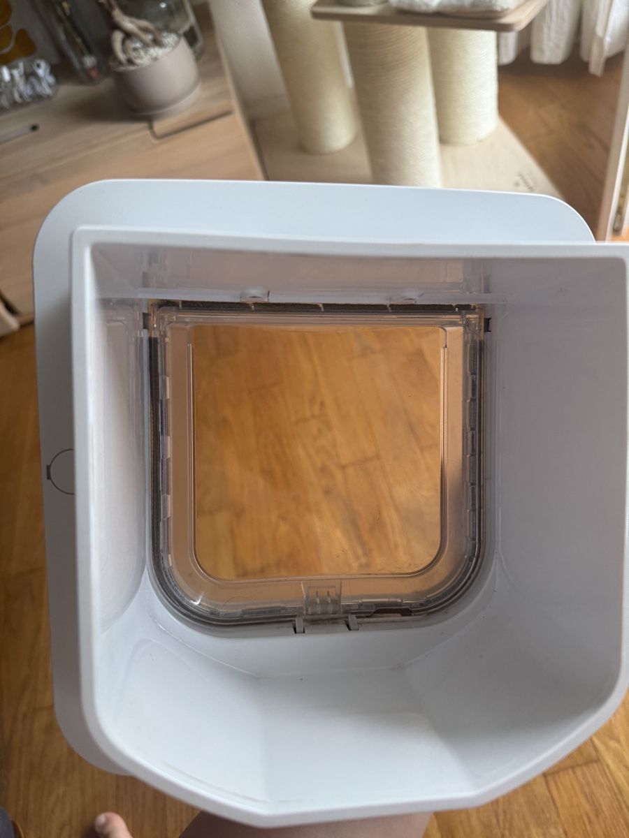 Chatières: Chattiere / Katzenklappe SureFlap Dualscan – D'occasion à Winterthur par aka_7gvh 1