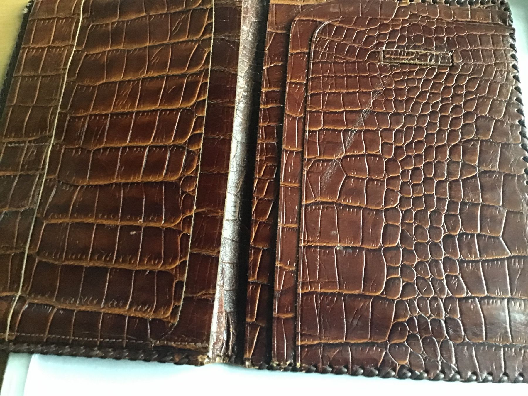 Portefeuilles: Brieftasche Leder – D'occasion à Rüti ZH par Phaeton10 1
