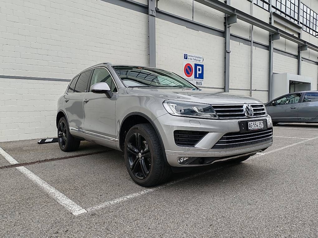 VW Automobili: VW Touareg 3.0 V6 TDI Executive – Usato da Bünzen venduto da Kriss86 4