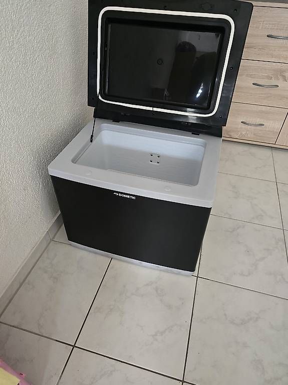Frigoriferi & Refrigeratori: Dometic CK40D Hybrid  – Usato da Buchs LU venduto da san_df8f 4