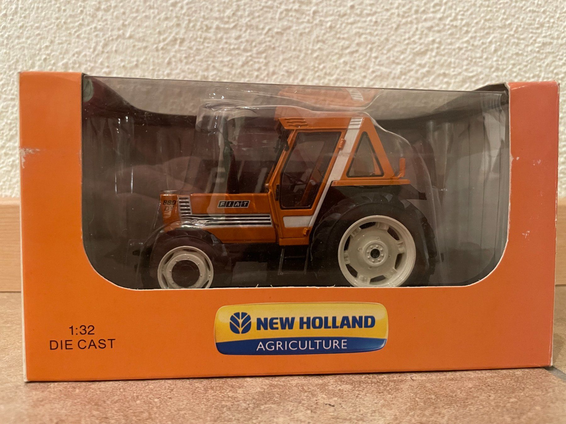 Fiat Tracteurs: Fiat 880 DT – Neuf avec emballage d'origine à Kreuzlingen par Stefan1150 4