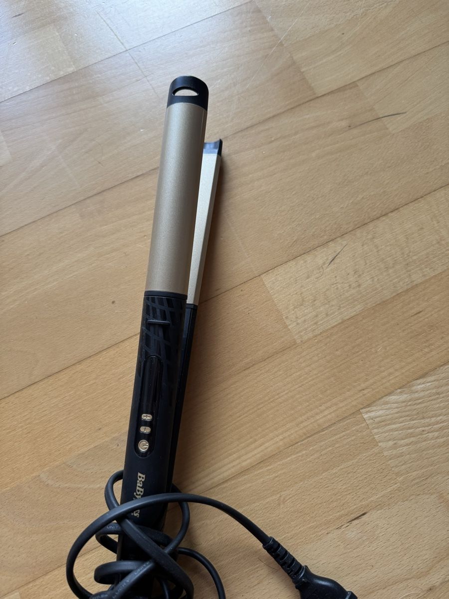 BaByliss Piastre & Arricciacapelli: BaByliss Glätteisen / Lockenstab – Nuovo (secondo la descrizione) da Marbach SG venduto da Noelia.La 2