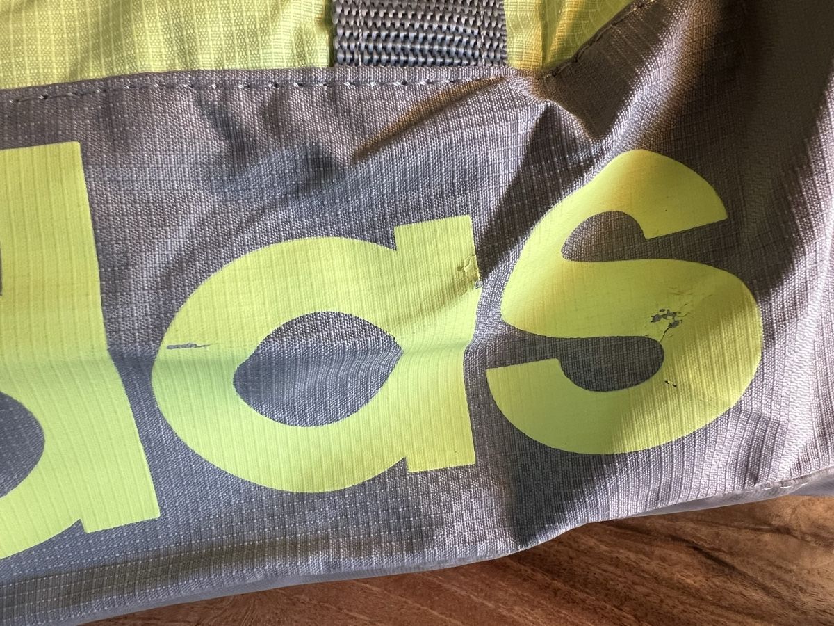 Adidas Borse: Kleine Sporttasche Adidas  – Usato da Derendingen venduto da Laubfleckerli 5