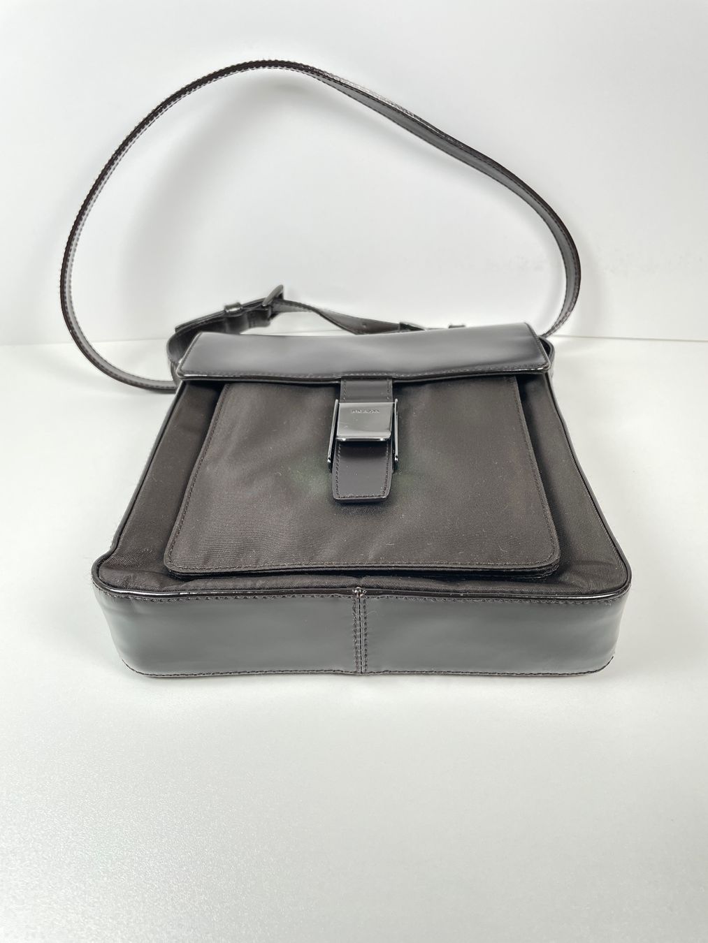 Prada Taschen für Damen: PRADA Schultertasche, 100% Original – Gebraucht aus Riva San Vitale von roesel01 3