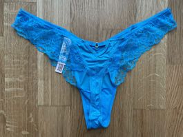 Victoria’s Secret Lace Thong M NEW