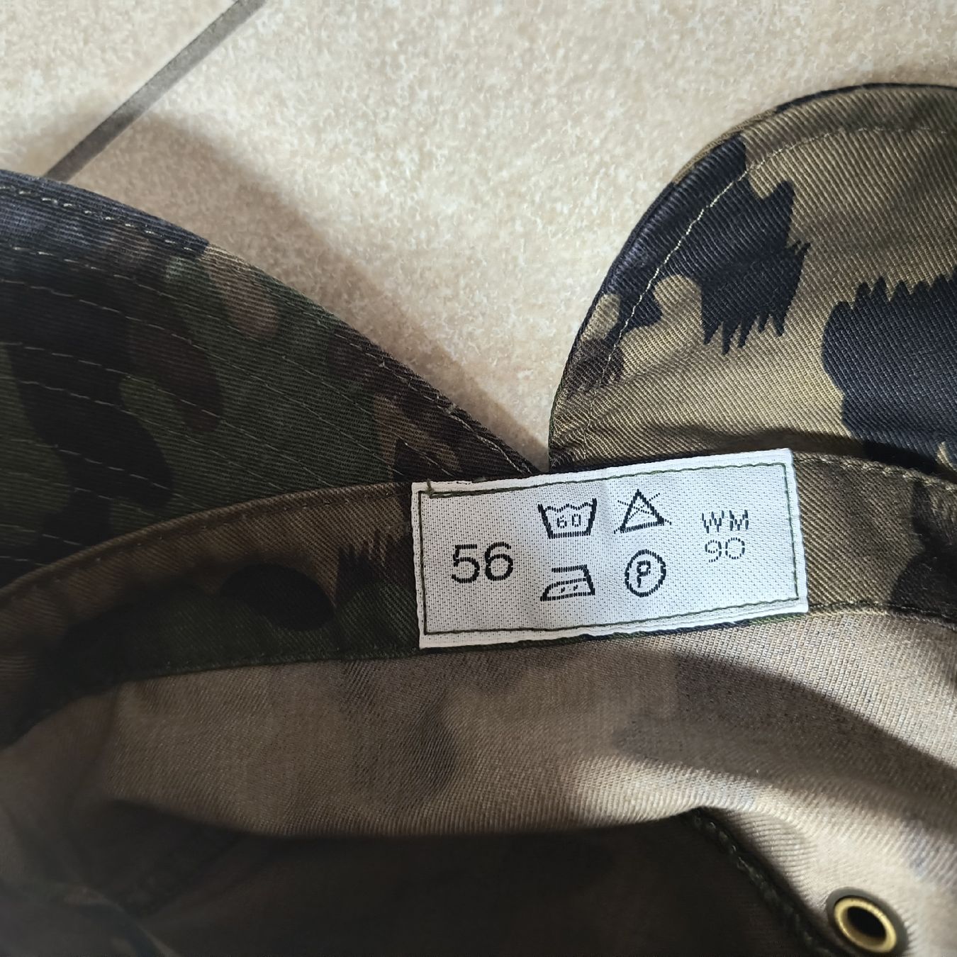 Schweizer Armee Uniformen: casquette armée suisse  – Gebraucht aus Saubraz von fanf 2