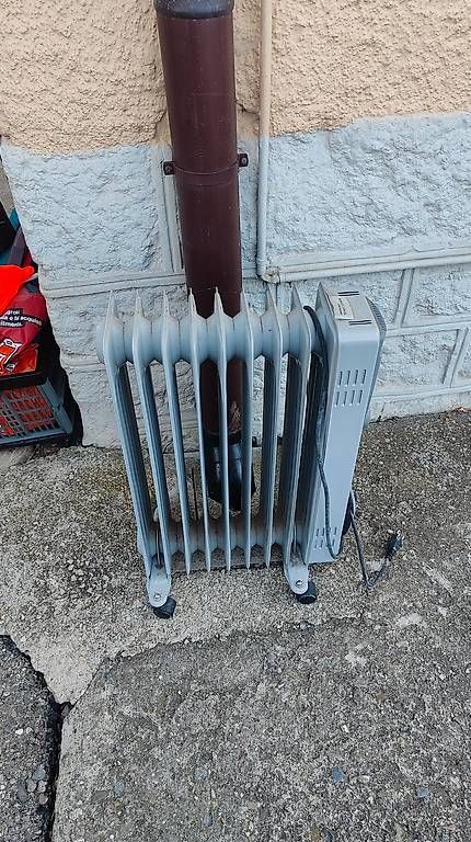 Radiateurs: Radiateur electrique a huile  – D'occasion à Vuissens par chr_7bxv