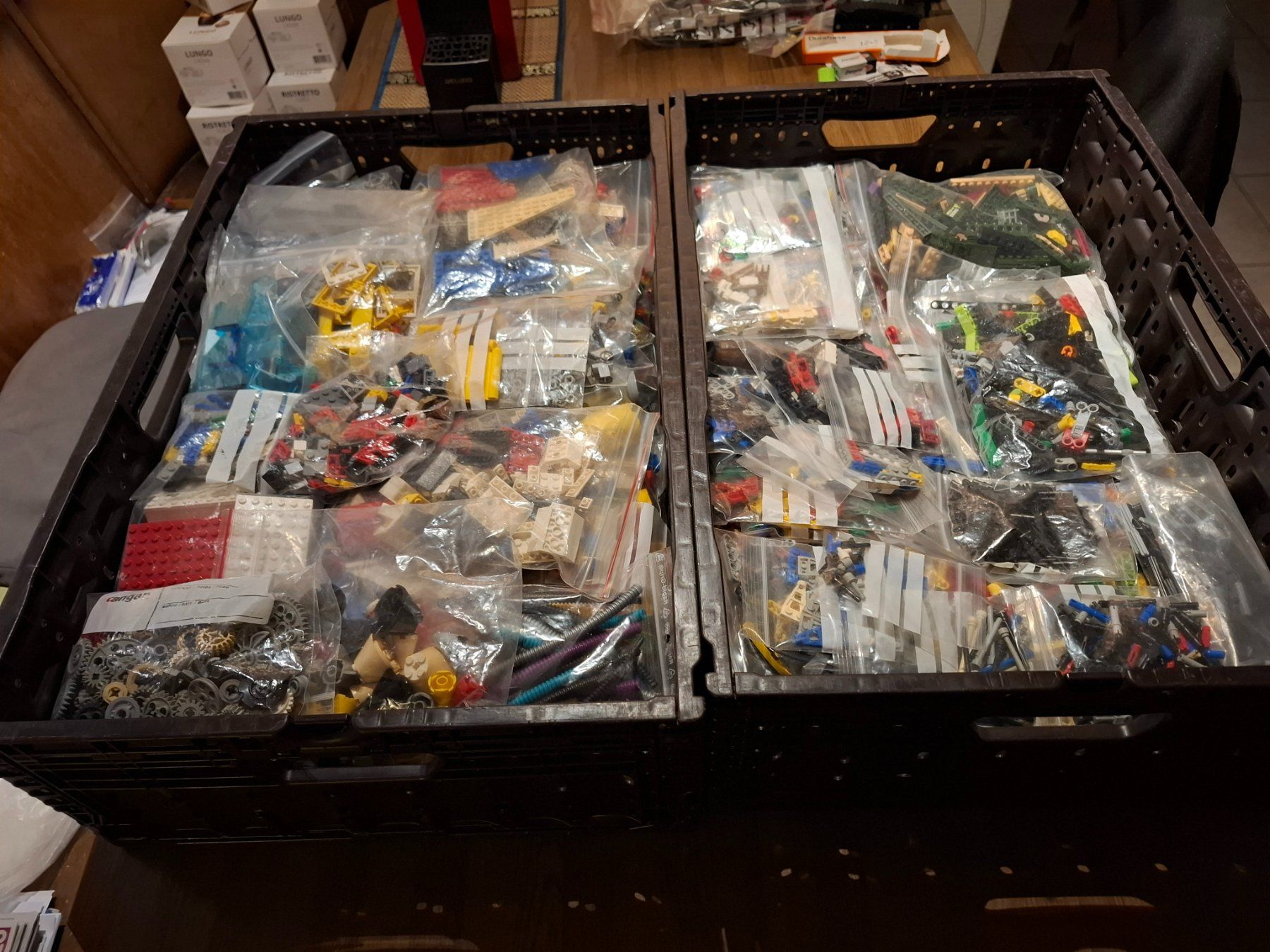 Lego Spielzeuge: Grosse Lego Sammlung plus Alternative Klemmbausteine – Gebraucht aus Wila von Osal 3