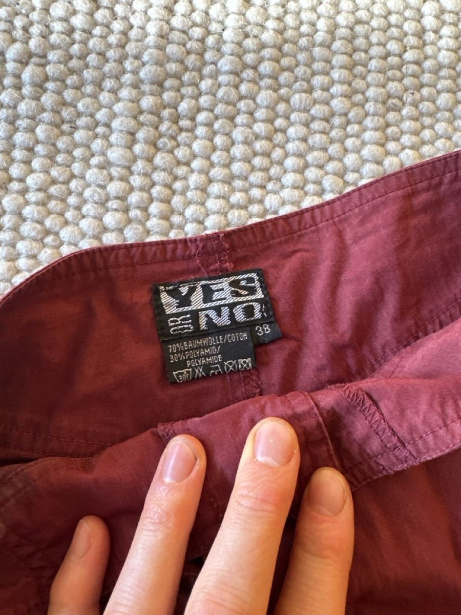 Yes Or No Pantaloni: kurze Hose – Usato da Niederbuchsiten venduto da domoll 3