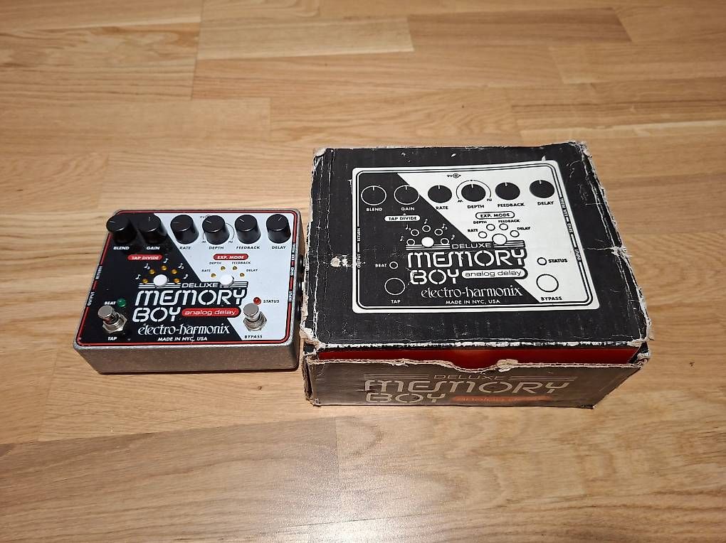 Instruments de musique: Deluxe Memory Boy Analog Delay (Electro-Harmonix) – D'occasion à Lausanne par nadir1234 1