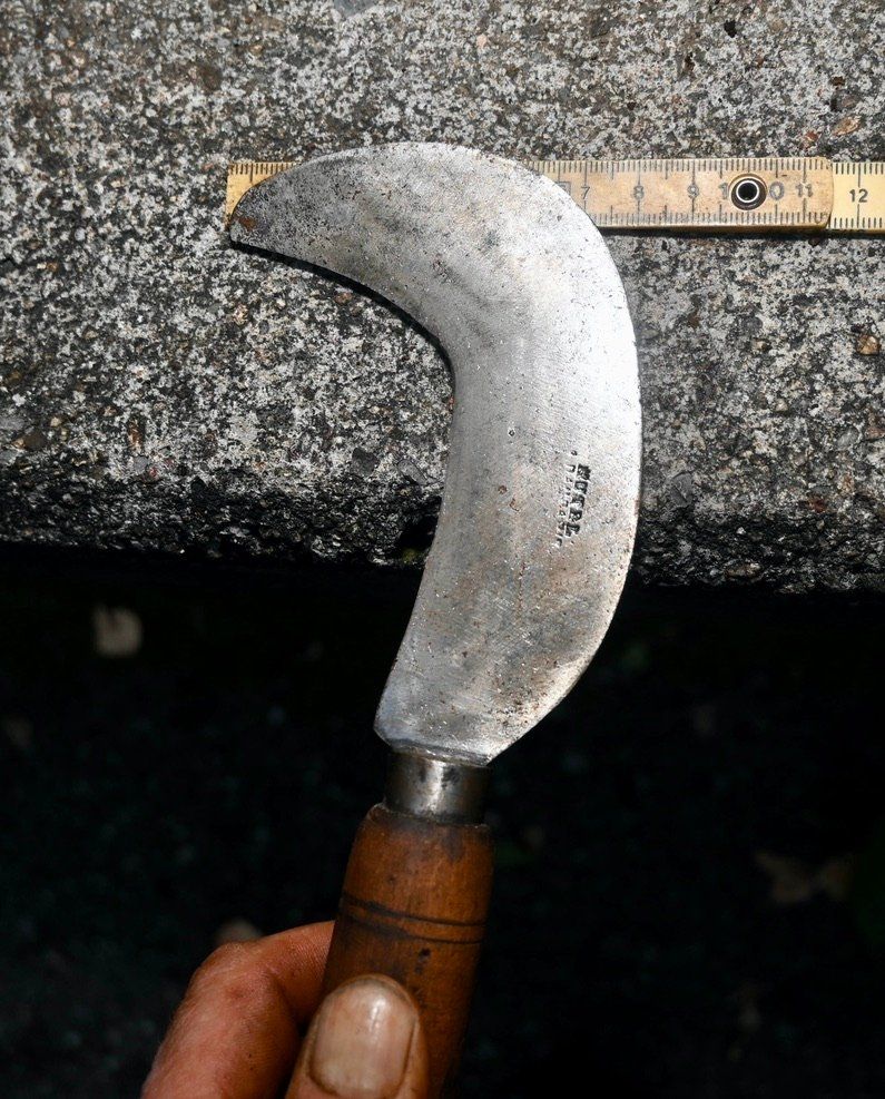 Tutti gli attrezzi: ANTIKE Handsichel Länge ca. 25cm - MUTEL À DAMPARIS – Usato da Pfaffhausen venduto da mono_rec 4
