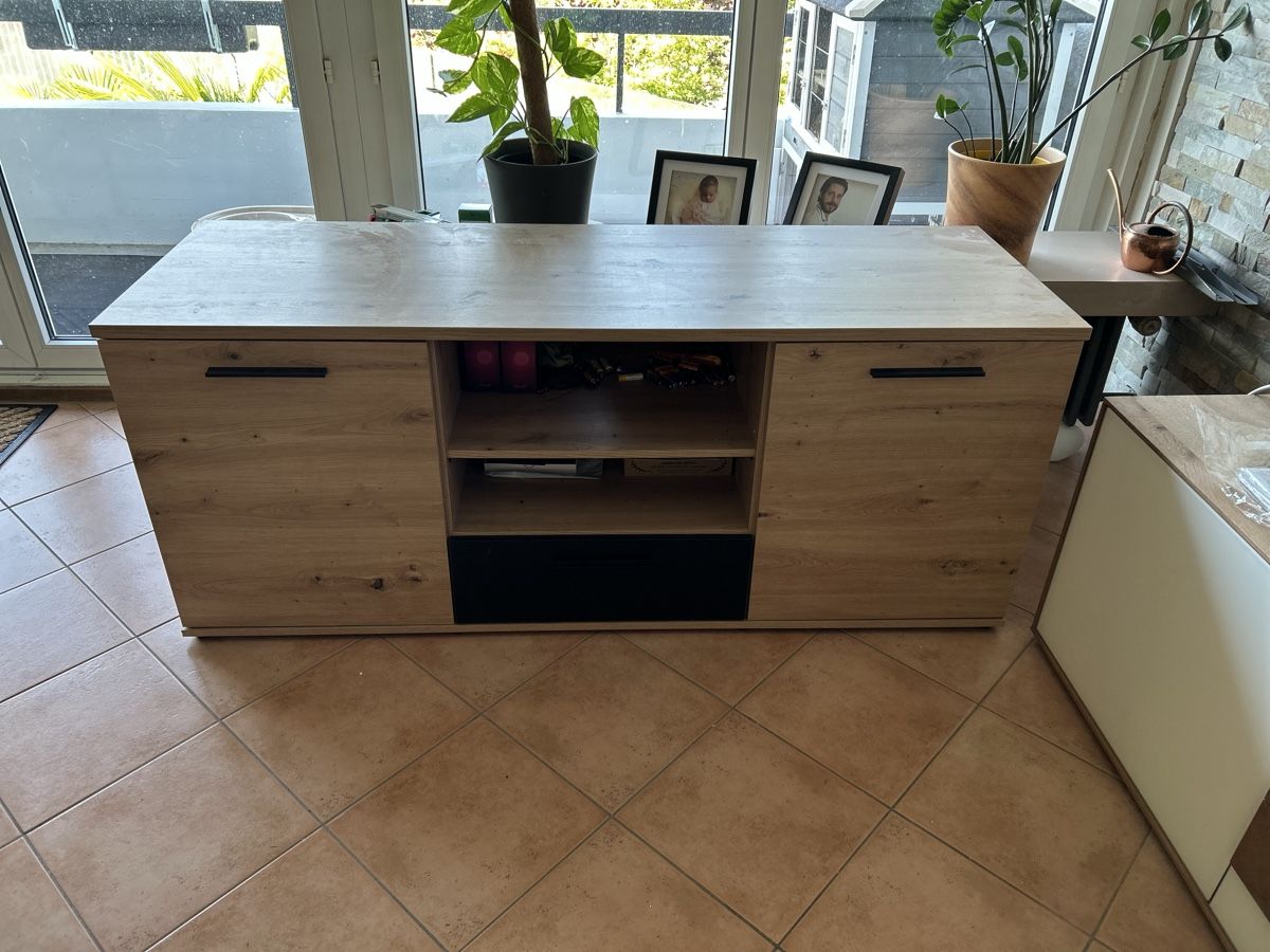 Mömax Mobili TV: Tv-Board  – Usato da Mumpf venduto da bri_bcg9